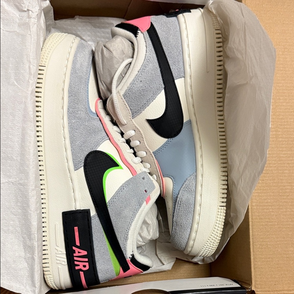 Size 8 Nike Air Force 1 Suede Shadow Sunset Pulse Sneakers